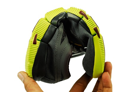 Skechers-Go-Bionic-Bend-.jpg