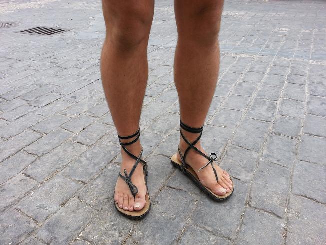 HUARACHES 2.jpg