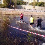 Running Extremo Sevilla 2013 Titin cruzando arroyo